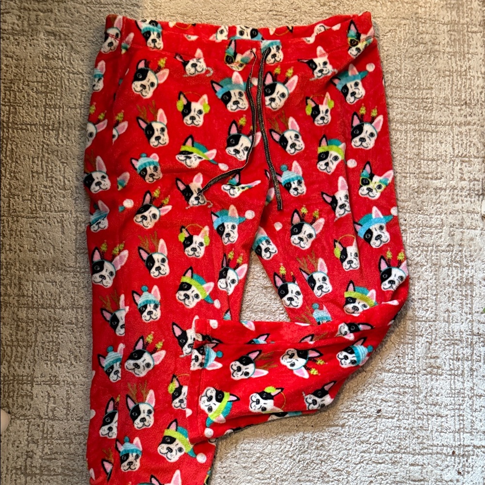 Secret Treasures Super Soft Women’s Holiday Red Dog Print Pajama Bottoms